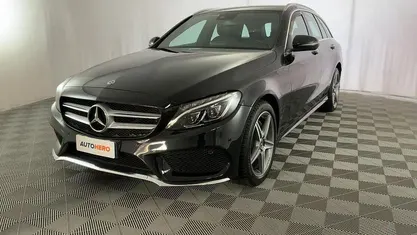 Usata 2017 Mercedes C220 Premium | 18.499 € (Buon prezzo)
