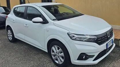Bianco Usata 2021 Dacia Sandero Comfort Due volumi | 9250 € (Ottimo prezzo)