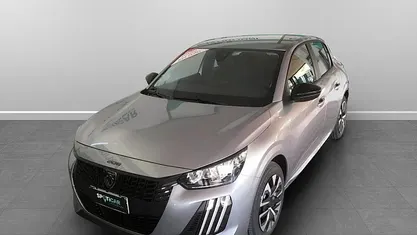 Usata Peugeot e-208 Style 56 kW (77 CV) 2025 Utilitaria