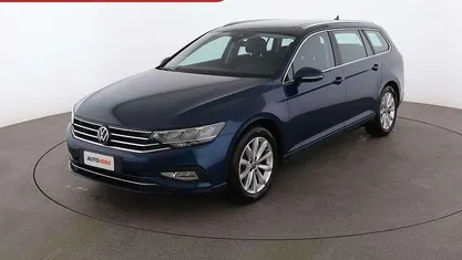 Usata VW Passat Business 150 CV (110 kW) 2022 Blu Station wagon