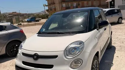 Usata Fiat 500L Lounge 105 CV (77 kW) 2013 Bianco Monovolume