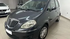 Grigio Usata 2009 Lancia Musa Monovolume | 3990 € (Buon prezzo)