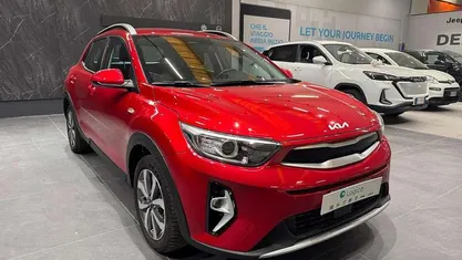 Usata 2022 Kia Stonic Style SUV | 15.900 € (Buon prezzo)