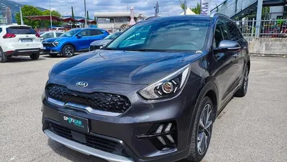 Grigio Usata 2021 Kia Niro Style SUV | 16.600 € (Ottimo prezzo)
