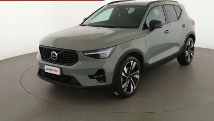 Usata Volvo XC40 Ultimate 163 CV (119 kW) 2022 Verde SUV