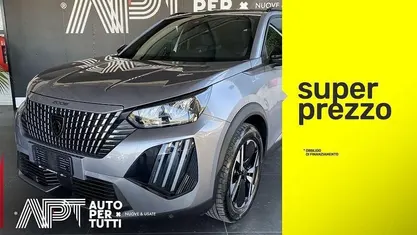 Usata Peugeot 2008 Allure 131 CV (96 kW) 2024 SUV