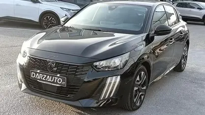 Usata Peugeot 208 Allure 101 CV (74 kW) 2025 Utilitaria