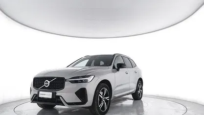 Usata Volvo XC60 R-Design 197 CV (144 kW) 2022 Grigio SUV