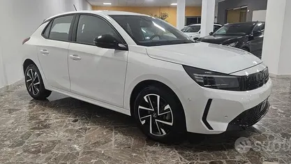 Usata Opel Corsa 100 CV (73 kW) 2025 Bianco Utilitaria