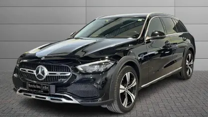 Usata Mercedes 220 Advanced 197 CV (144 kW) 2023 Nero Station wagon