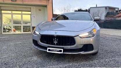 Usata Maserati Ghibli 275 CV (202 kW) 2014 Grigio Berlina