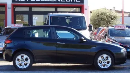 Usata 2009 Alfa Romeo 147 Due volumi | 3950 € (Buon prezzo)