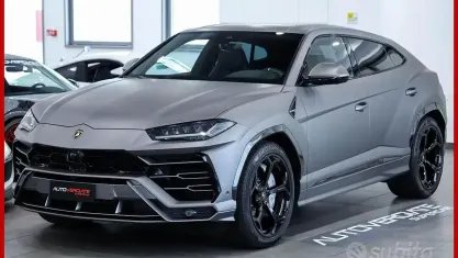 Usata Lamborghini Urus 650 CV (478 kW) 2020 Grigio SUV