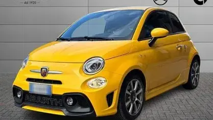 Usata Abarth 595 144 CV (105 kW) 2020 Giallo Utilitaria