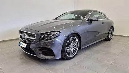 Usata Mercedes E220 AMG Line Premium 194 CV (142 kW) 2017 Coupé
