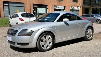 Usata Audi TT Design 190 CV (139 kW) 2003 Grigio Coupé