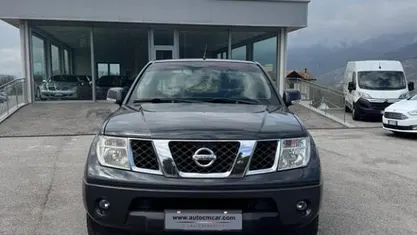 Begagnad Nissan Navara XE 171 HK (125 kW) 2009