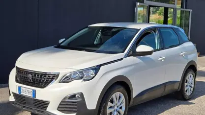 Usata Peugeot 3008 Business-Line 131 CV (96 kW) 2020 Bianco SUV