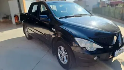 Usata SsangYong Actyon 141 CV (103 kW) 2010 Nero Pick-up