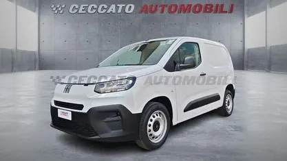 Nuova Fiat Doblò 131 CV (96 kW) 2025 Bianco Monovolume