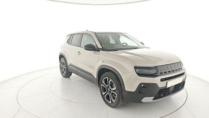 Usado Jeep Avenger Summit 101 HP (74 kW) 2025 Bege SUV