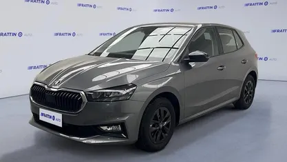 Usata Skoda Fabia 95 CV (69 kW) 2025 Grigio scuro Utilitaria