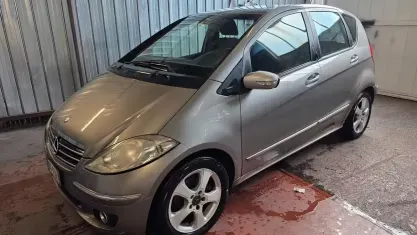 Usata Mercedes A200 Elegance 140 CV (102 kW) 2006 Grigio Coupé