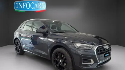 Usata Audi Q5 Business 163 CV (119 kW) 2022 Grigio scuro metallizzato SUV