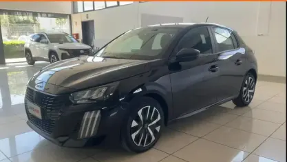 Usata Peugeot 208 Active 75 CV (55 kW) 2024 Nero Utilitaria