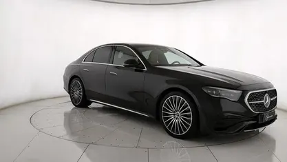 Usata Mercedes E220 AMG Line Premium Plus 197 CV (144 kW) 2025 Berlina