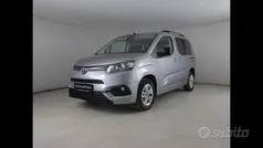 Grigio Usata 2023 Toyota Proace Verso City Station wagon | 21.600 € (Buon prezzo)