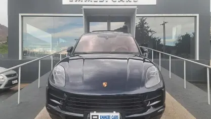 Usata Porsche Macan 245 CV (180 kW) 2021 Blu/azzurro SUV