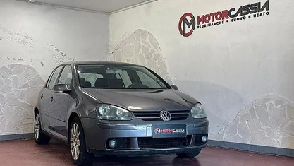 Usata VW Golf IV Sportline 140 CV (102 kW) 2005 Berlina