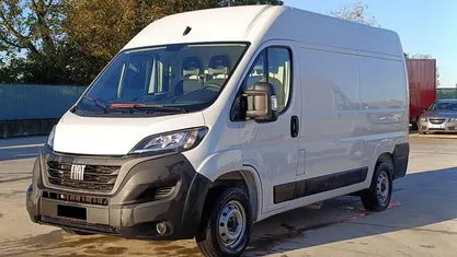 Usata Fiat Ducato 33 120 CV (88 kW) 2023 Bianco Furgone