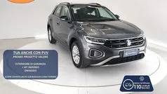 Usata 2024 VW T-Roc Life SUV | 26.600 € (Buon prezzo)