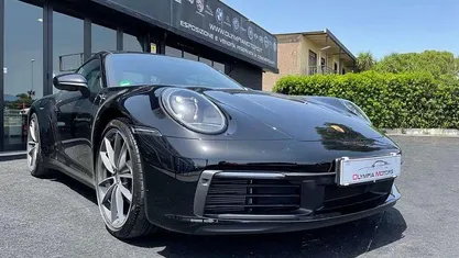 Usata 2023 Porsche 911 Carrera Chrono Coupé | 124.890 €