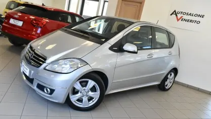 Usata Mercedes A200 Avantgarde 140 CV (102 kW) 2008 Argento Berlina