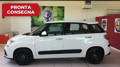 Bianco Usata 2021 Fiat 500L Mirror Monovolume | 15.350 € (Buon prezzo)