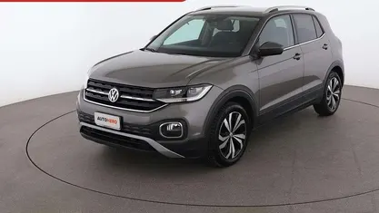 Usata VW T-Cross Advance 116 CV (85 kW) 2019 Grigio SUV