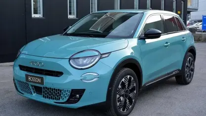 Usata Fiat 600 La Prima 110 CV (80 kW) 2025 Blu SUV