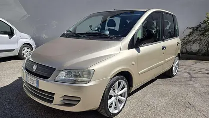 Usata Fiat Multipla Emotion 120 CV (88 kW) 2010 Other Monovolume