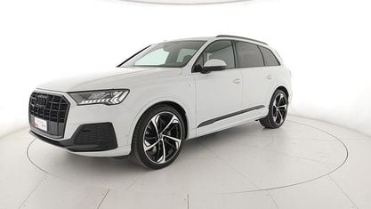 Käytetty Audi Q7 Sport 286 HP (210 kW) 2023 Valkoinen Katumaasturi