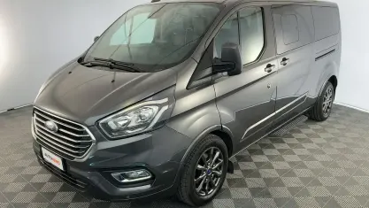 Usata Ford Tourneo Custom Titanium 185 CV (136 kW) 2021 Grigio Furgone