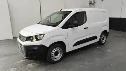 Usata Peugeot Partner Premium 131 CV (96 kW) 2023 Bianco Monovolume
