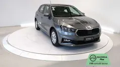 Grigio scuro Usata 2022 Skoda Fabia Ambition Tre volumi | 12.850 € (Ottimo prezzo)