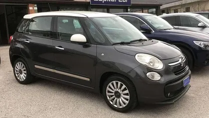 Grigio Usata 2014 Fiat 500L Lounge Monovolume | 6400 € (Buon prezzo)