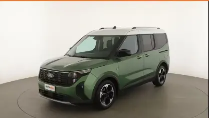 Usata Ford Tourneo Courier Active 125 CV (91 kW) 2024 Verde Monovolume