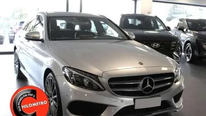 Usata Mercedes C250 Premium 204 CV (150 kW) 2018 Argento Station wagon