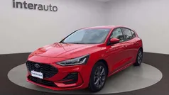 Rosso metallizzato Usata 2023 Ford Focus ST-Line X Tre volumi | 18.490 € (Buon prezzo)