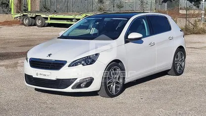 Nero Usata 2016 Peugeot 308 Business-Line Tre volumi | 9300 € (Buon prezzo)